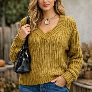 A.N.A Chunky Knit Cottagecore Golden Olive Green V-Neck Sweater | Size Small
